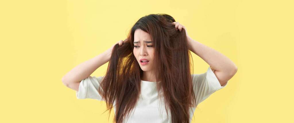 Shampoo for dry hair: Nourishing formula to hydrate and restore moisture to hair.