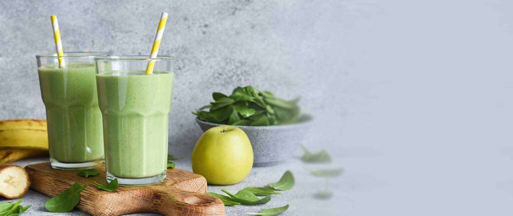 Kadi Patta and Banana Smoothie Recipe – Healthy and Refreshing Beverage